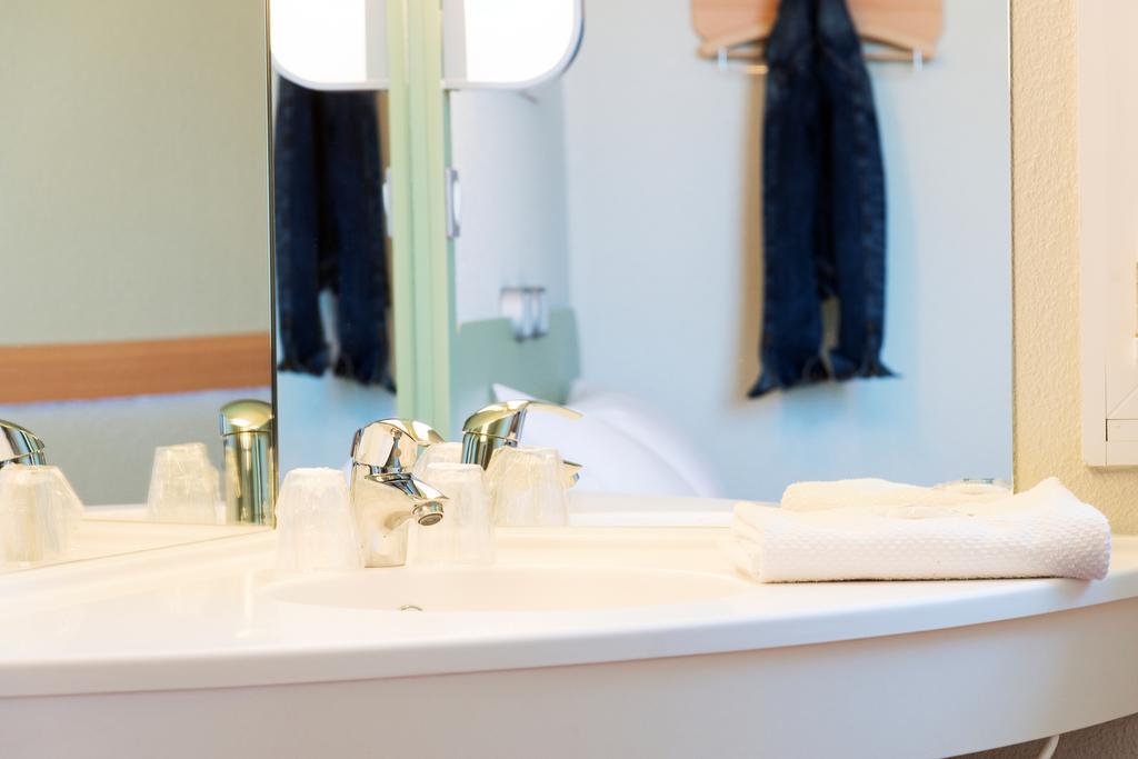 Ibis Budget Granville Ngoại thất bức ảnh
